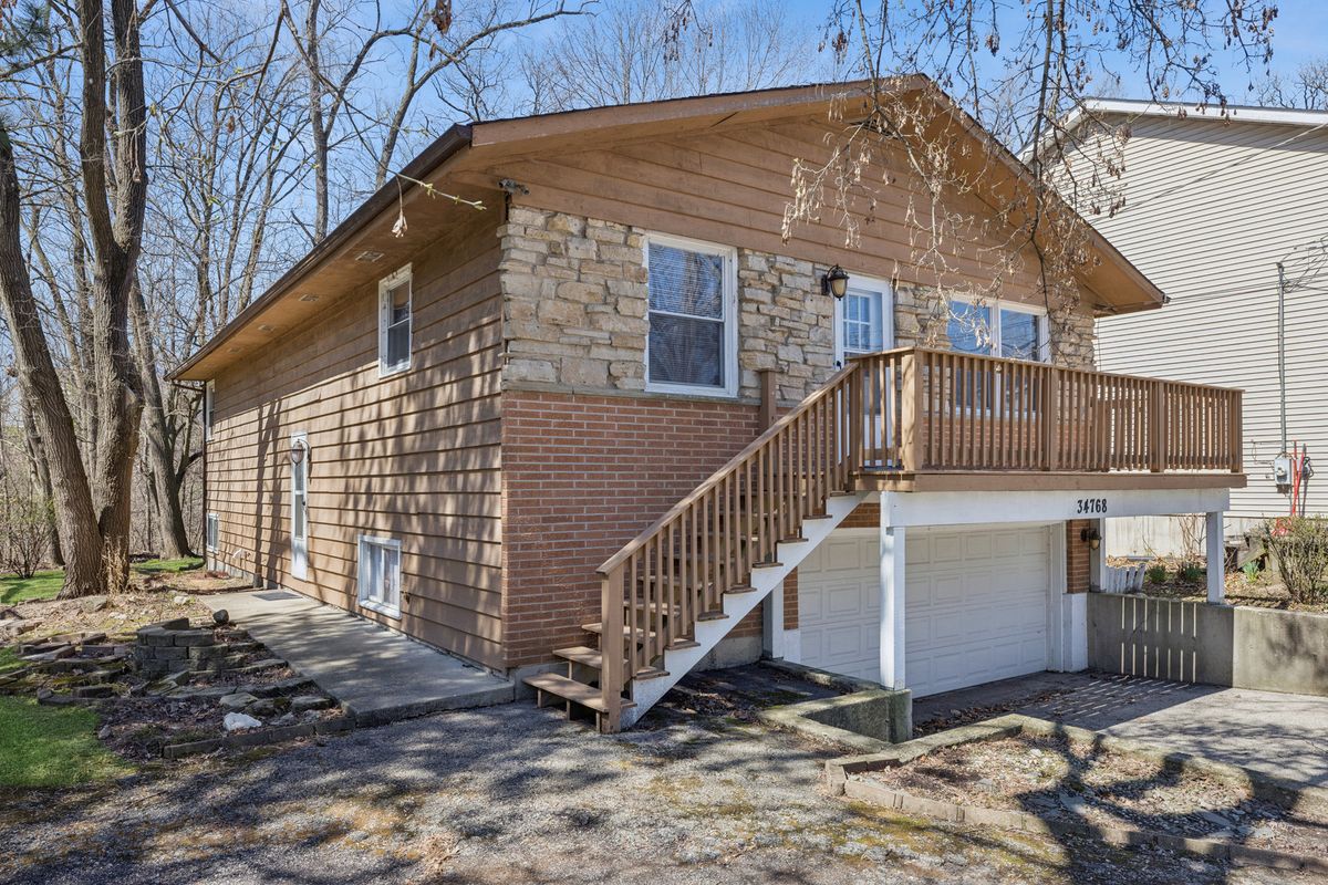 34768 N Oakside Avenue, Ingleside, IL 60041
