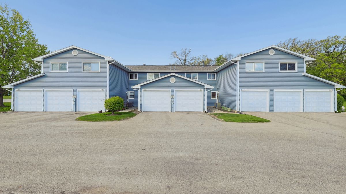 34306 N Birch Lane #16C, Gurnee, IL 60031