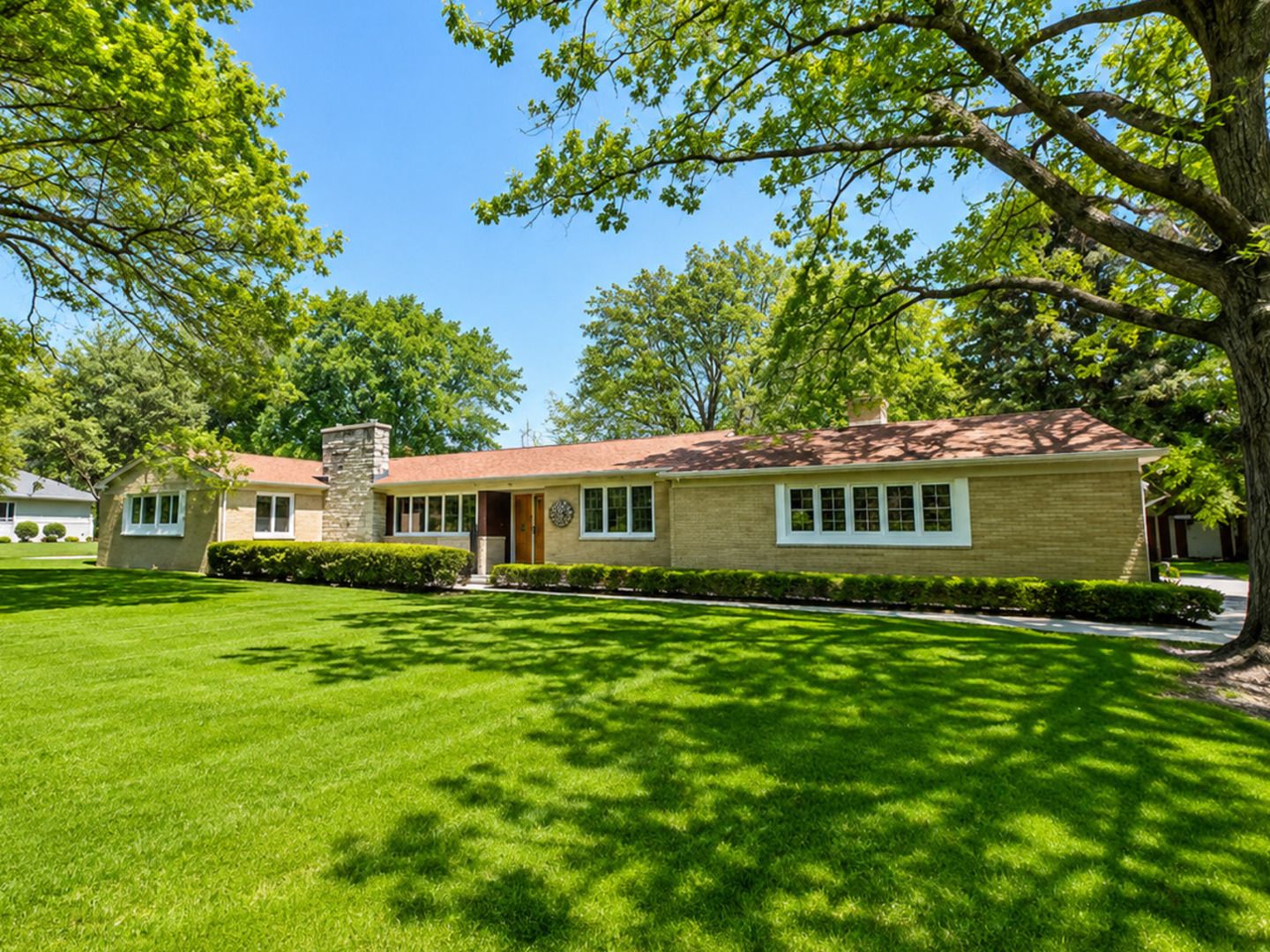 1334 Oakland Drive — Sycamore, IL 60178