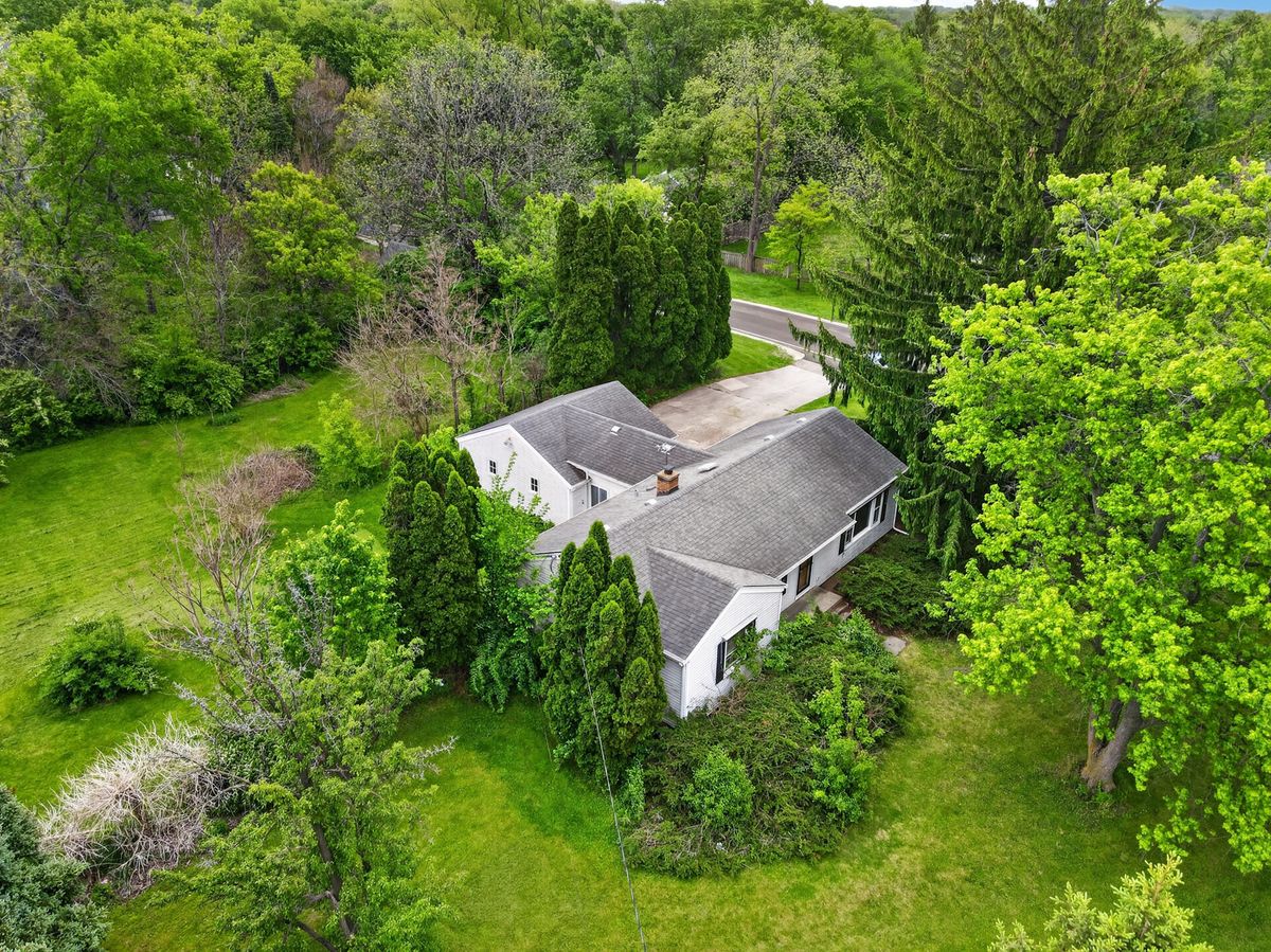 5625 Lincoln Avenue, Lisle, IL 60532