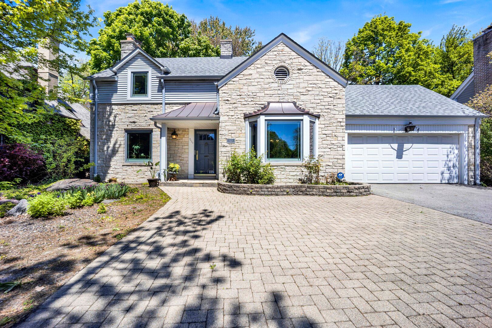 3029 Simpson Street — Evanston, IL 60201