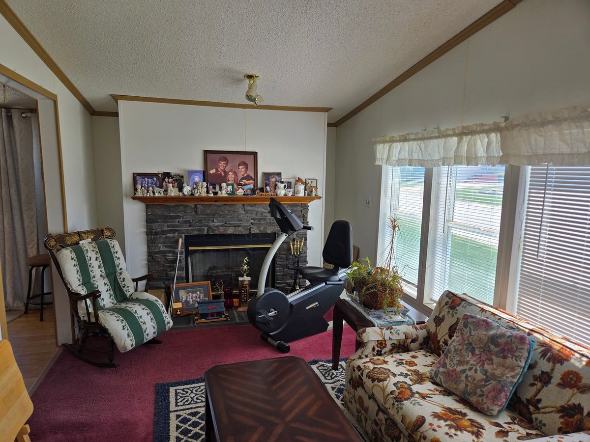 22737 Beverly Drive, Frankfort, IL 60423
