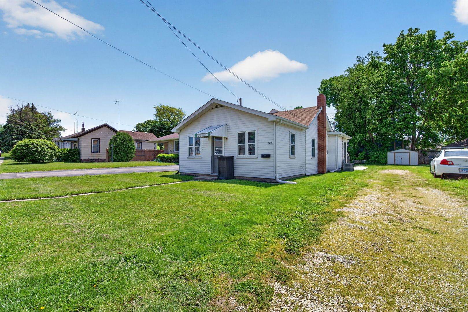 111 Buchanan Street — Morris, IL 60450