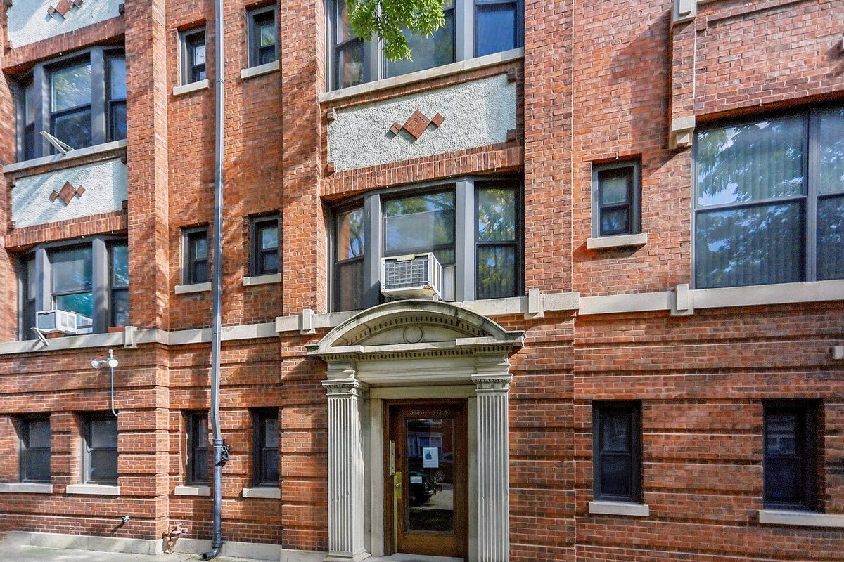 5133 Greenwood Avenue, Chicago, IL 60615