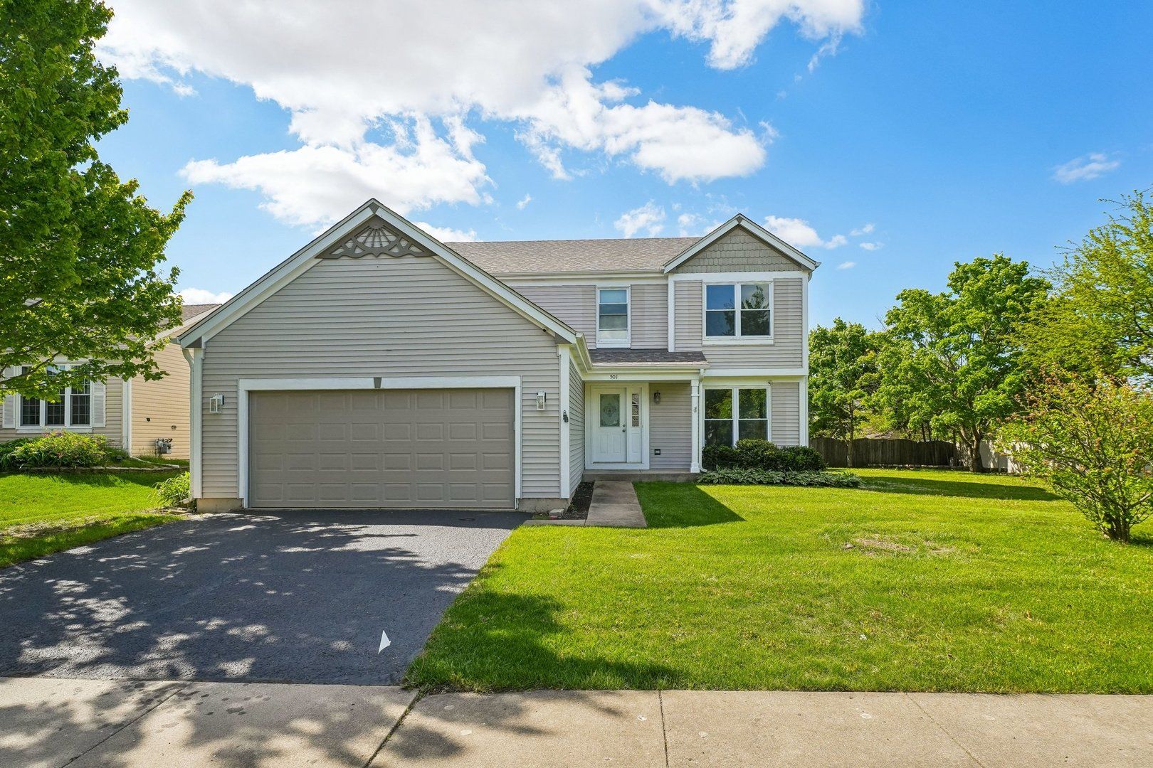 501 Bloomfield Drive — Bolingbrook, IL 60440