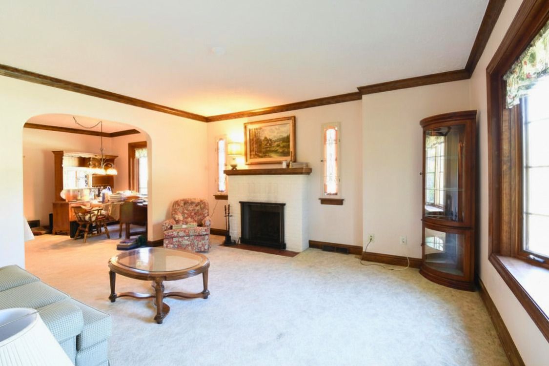8502 Parkview Avenue, Brookfield, IL 60513