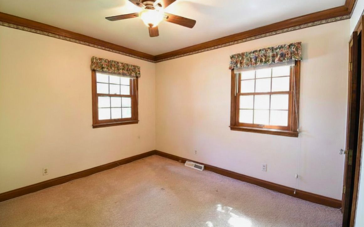 8502 Parkview Avenue, Brookfield, IL 60513