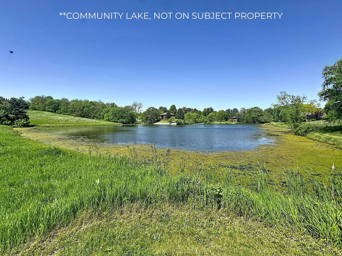 26 Lake Of The Hills, Orion, IL 61273
