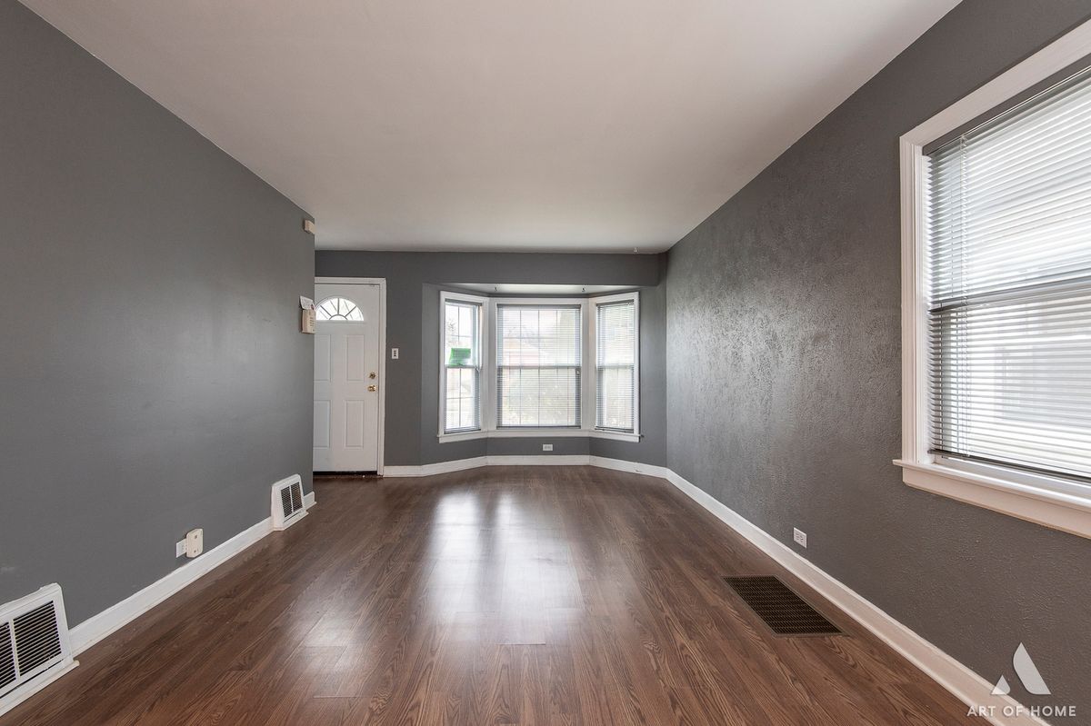 14204 S Eggleston Avenue, Riverdale, IL 60827