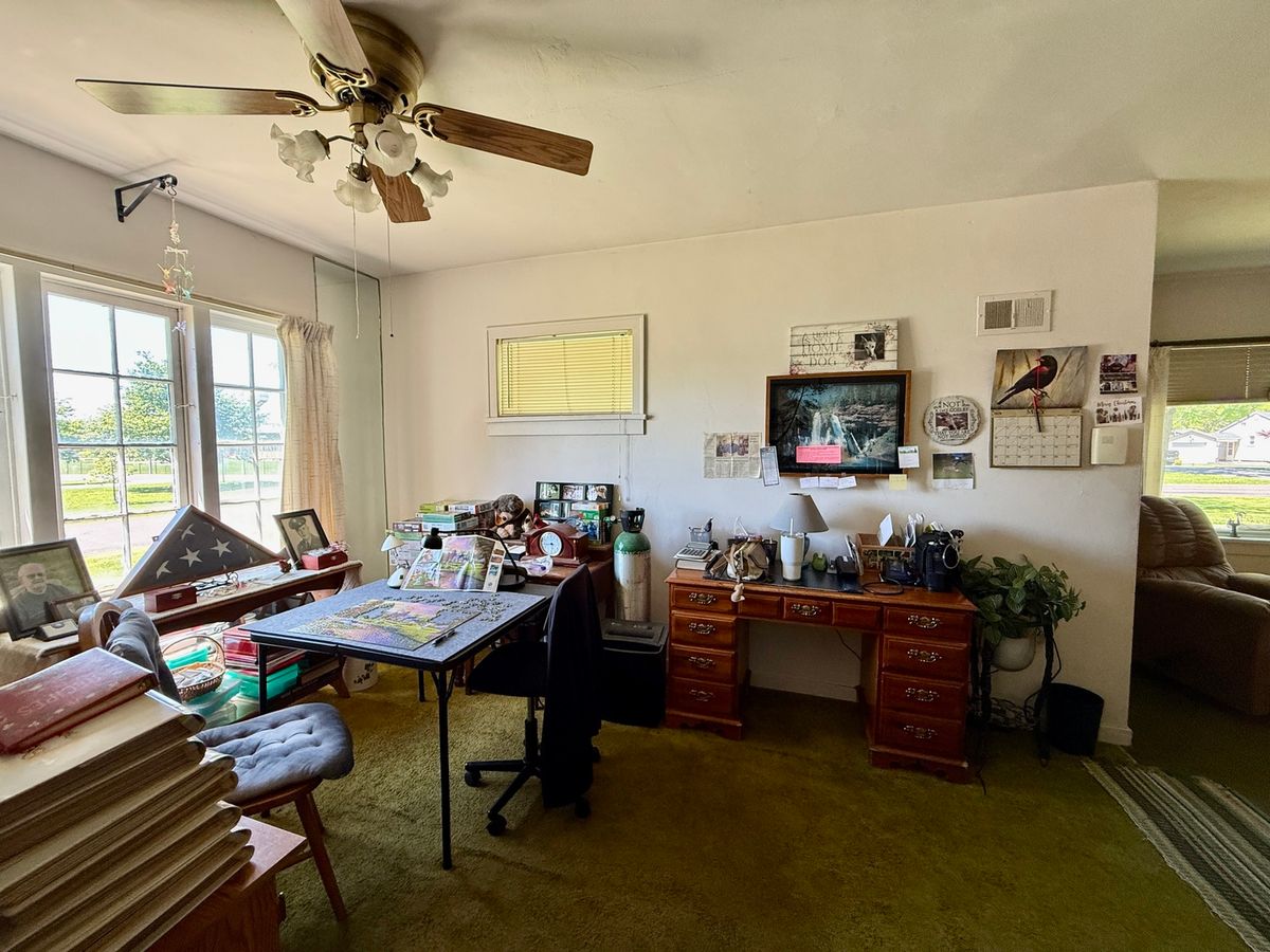 1006 N Sangamon Avenue, Gibson City, IL 60936