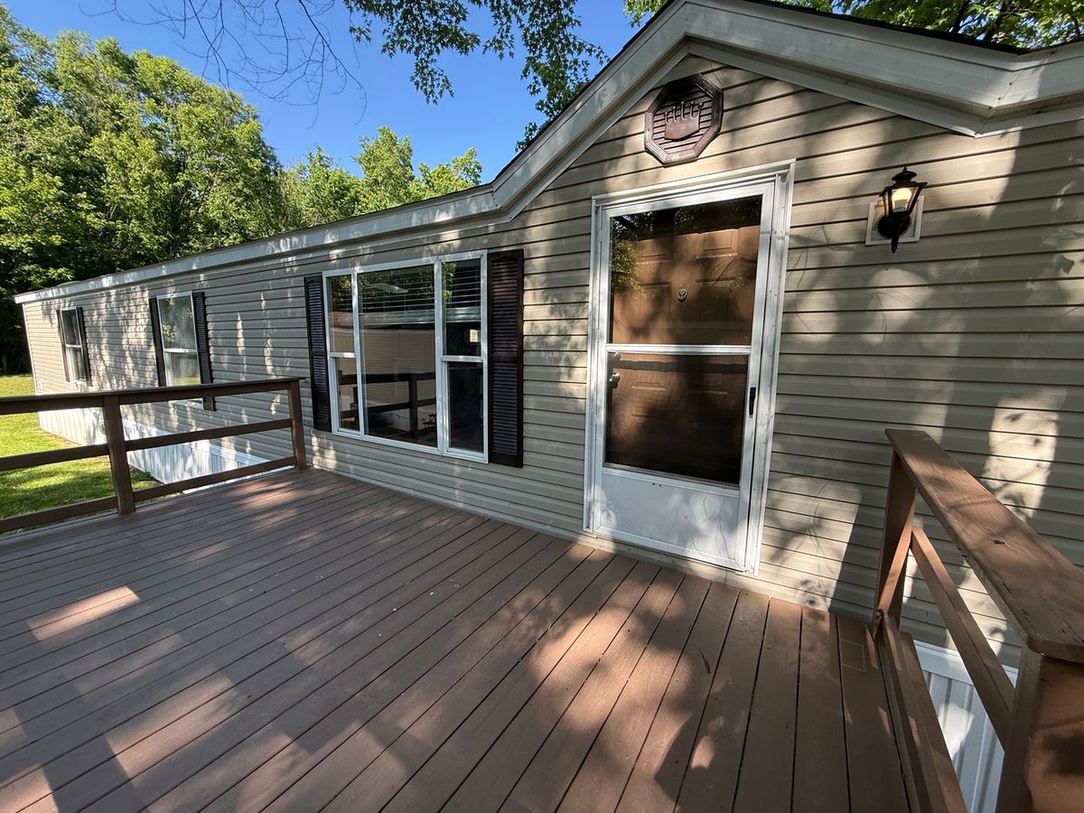 153 Oak Valley Drive, Carbondale, IL 62901