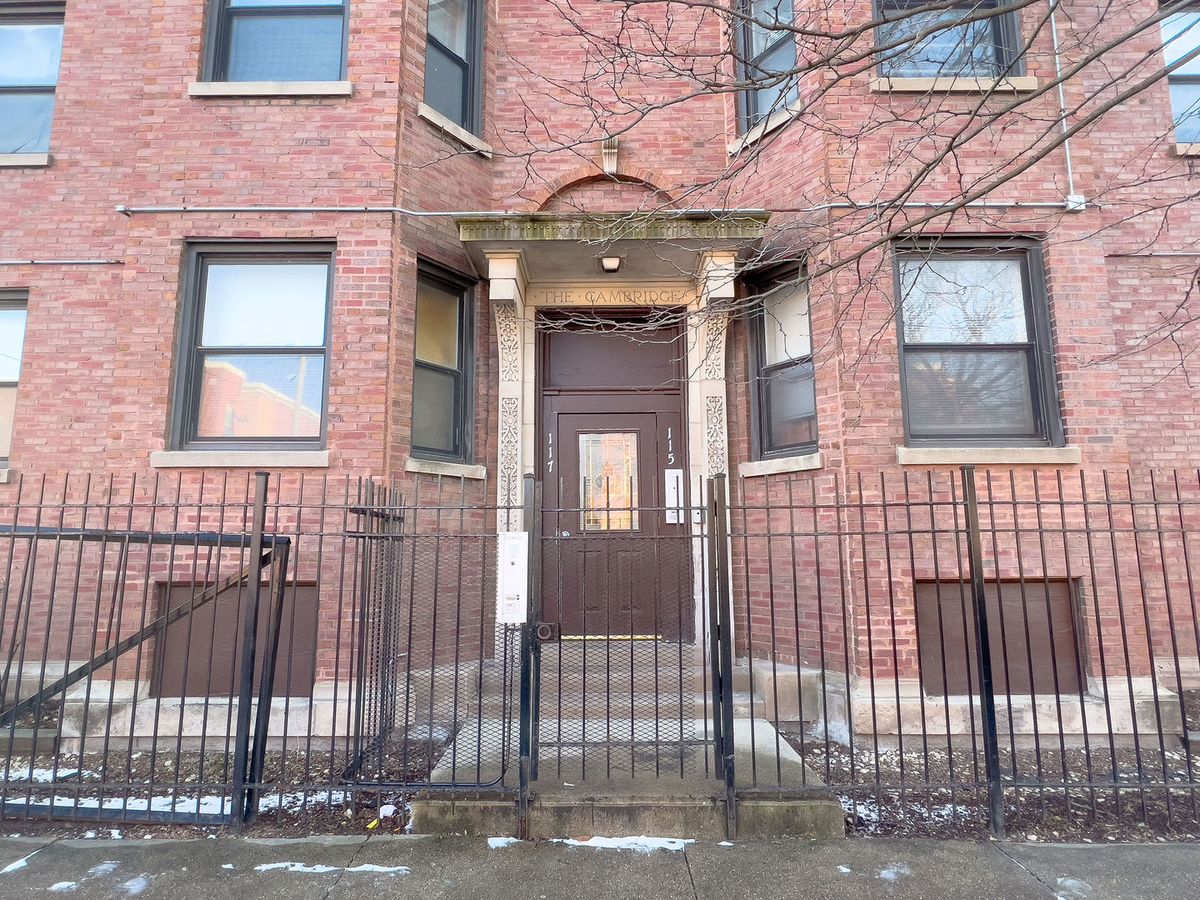 115 60th Street, Chicago, IL 60637
