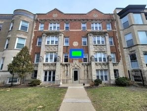 4735 Beacon Street, Chicago, IL 60640