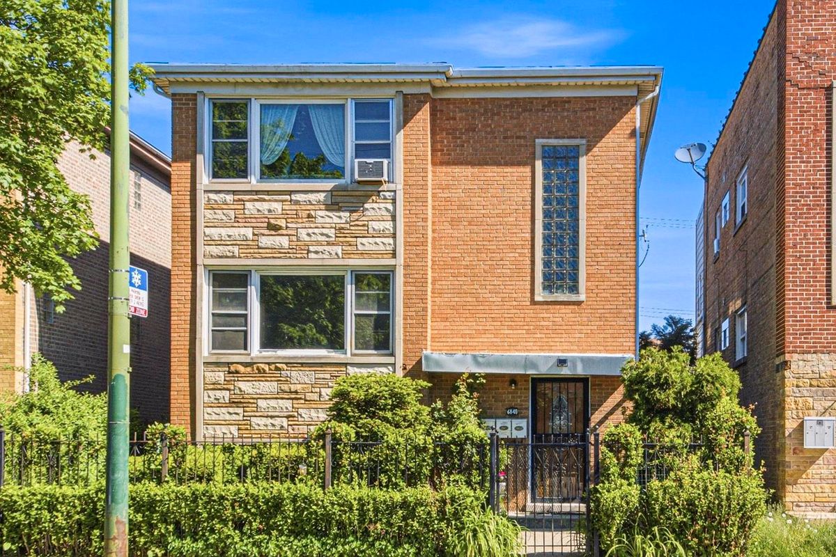 6840 W Diversey Avenue, Chicago, IL 60707