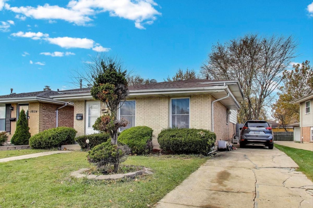 18010 Olympia Drive, Country Club Hills, IL 60478