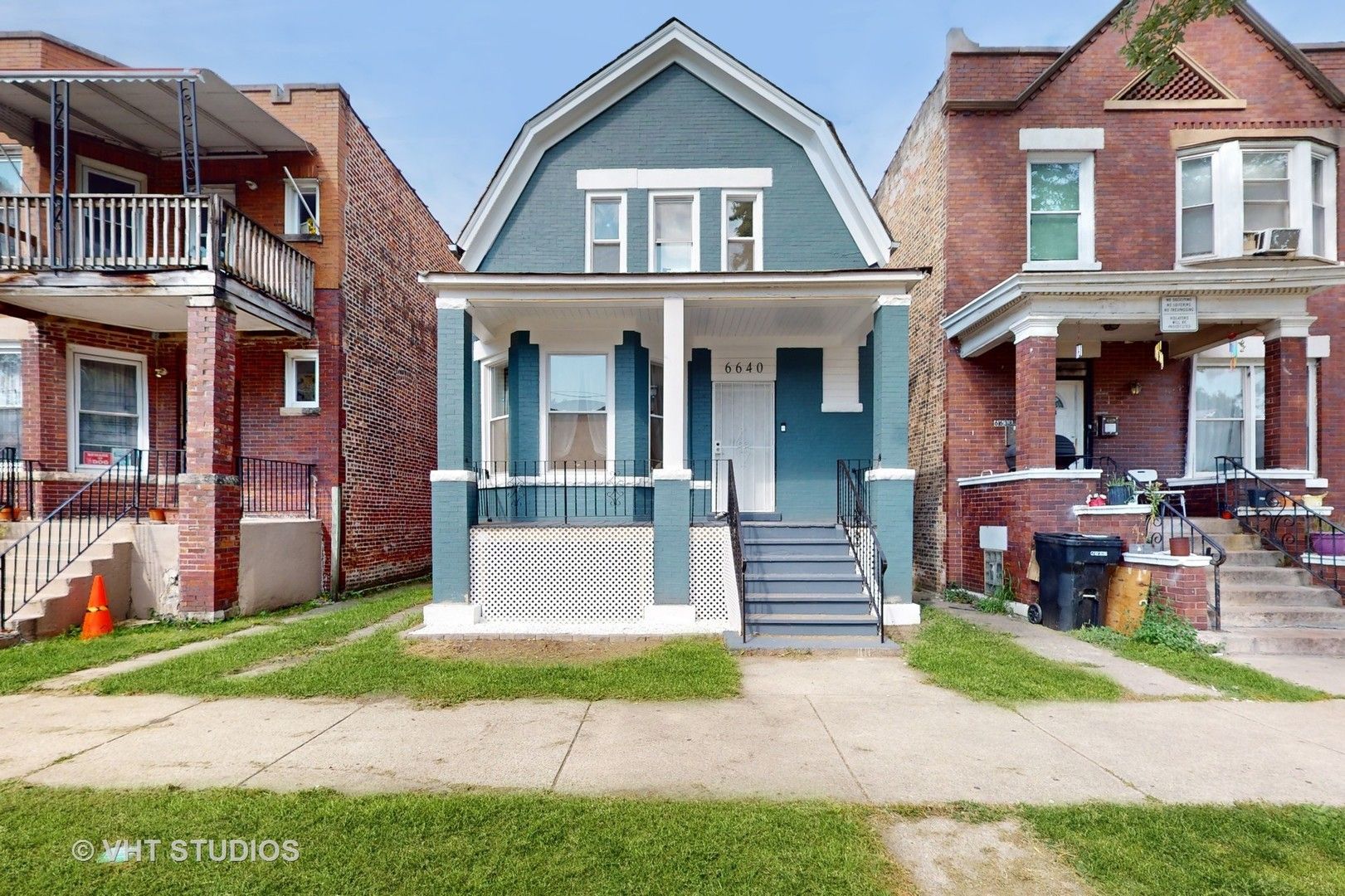6640 S CHAMPLAIN Avenue — Chicago, IL 60637