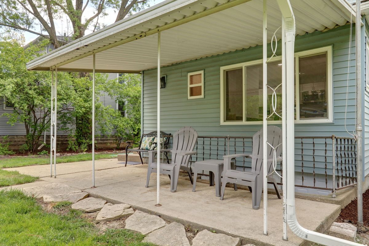 989 Victoria Street, Antioch, IL 60002