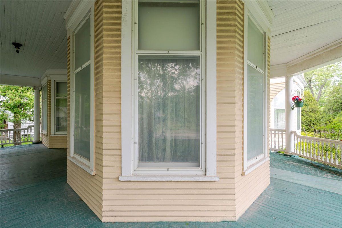 425 Mason Street, Chenoa, IL 61726