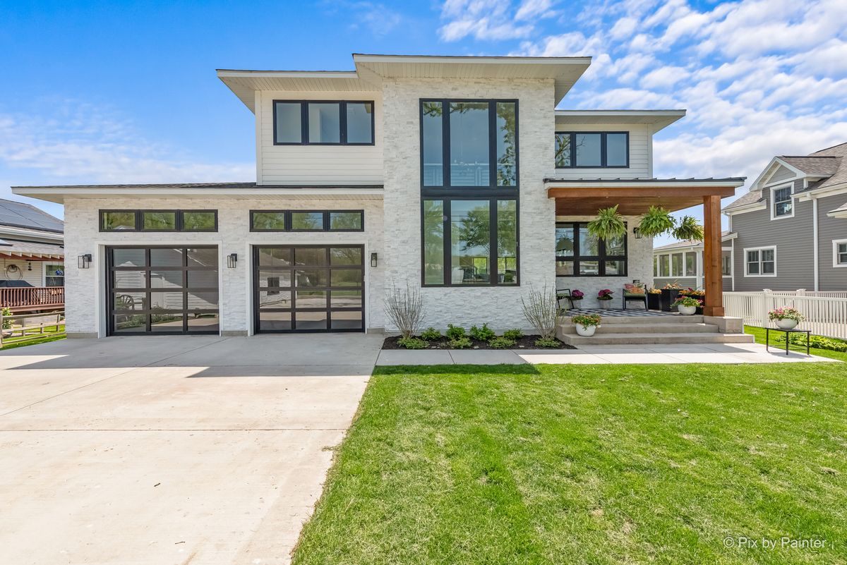 1617 Sunnyside Beach Drive, Johnsburg, IL 60051