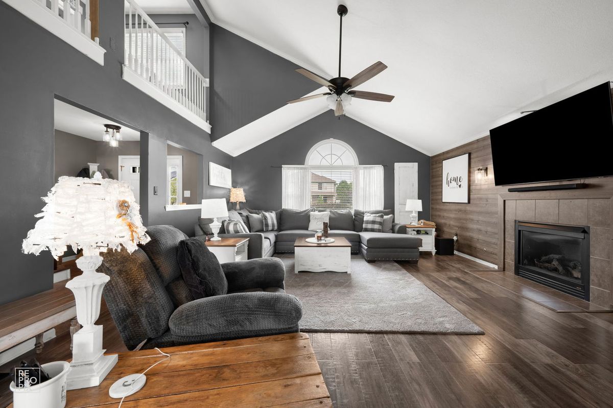 1028 LOUISE Lane, Peotone, IL 60468