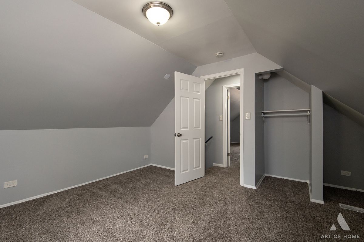 310 Paxton Avenue, Calumet City, IL 60409