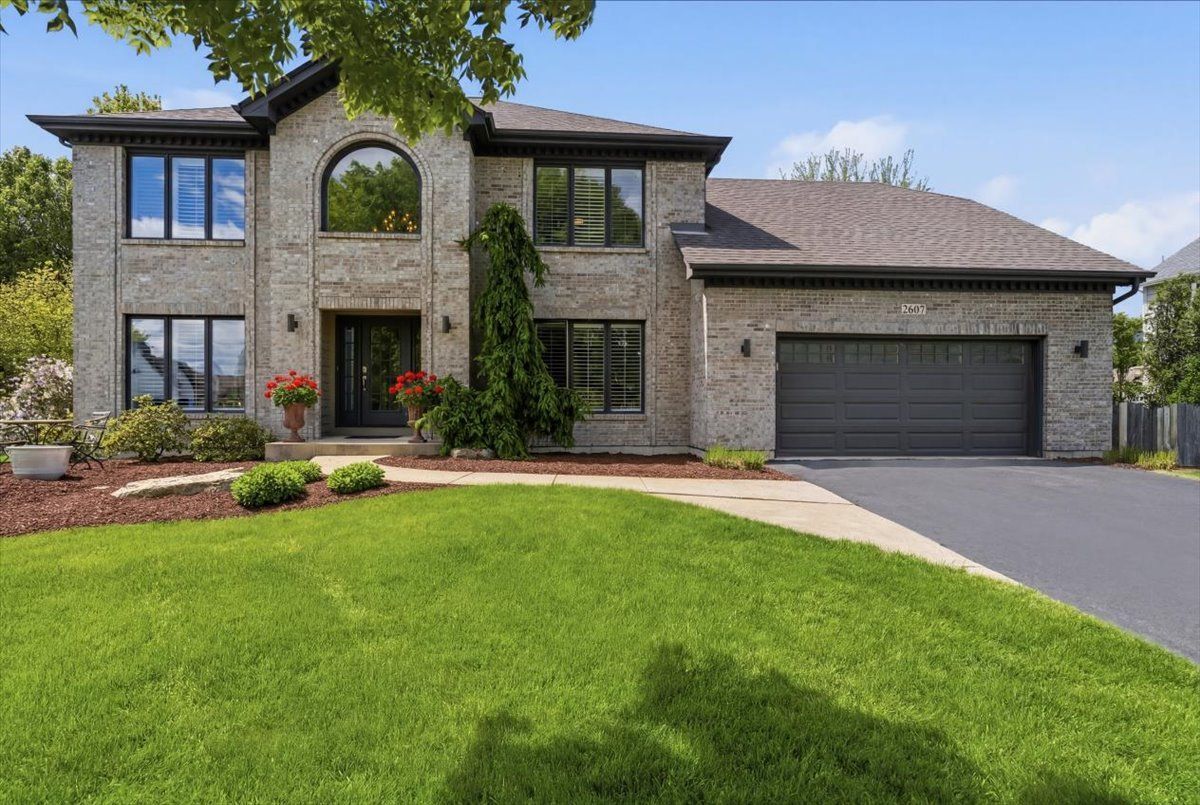 2607 Bangert Court, Naperville, IL 60564
