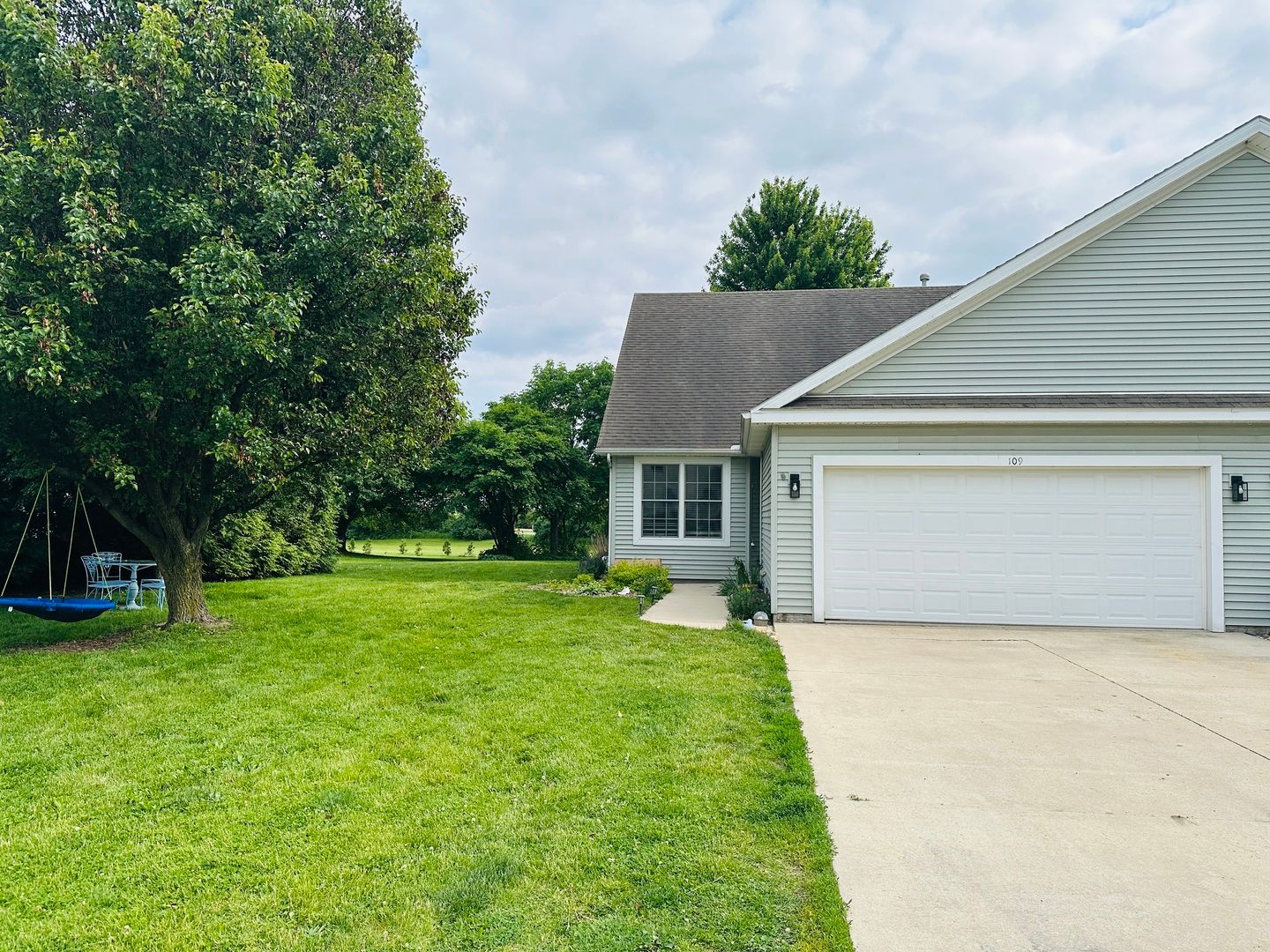 109 Labrador Lane — Downs, IL 61736