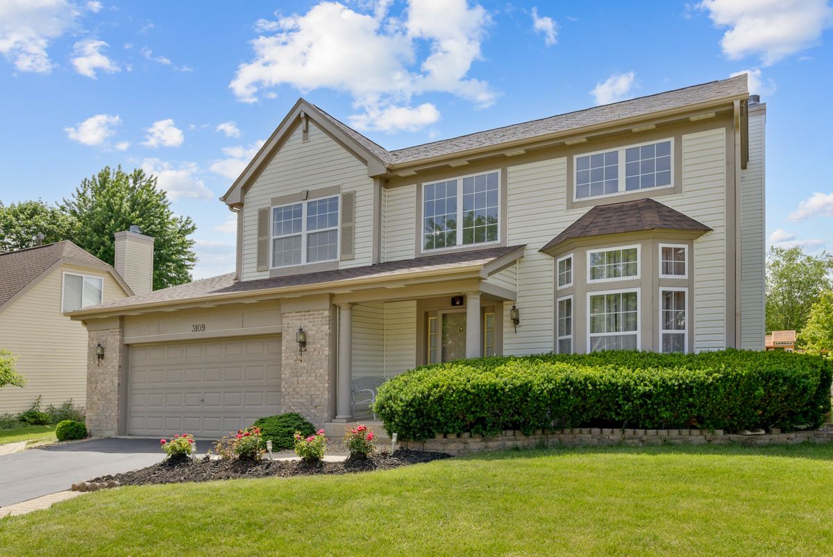 3109 Stratton Lane — Aurora, IL 60502