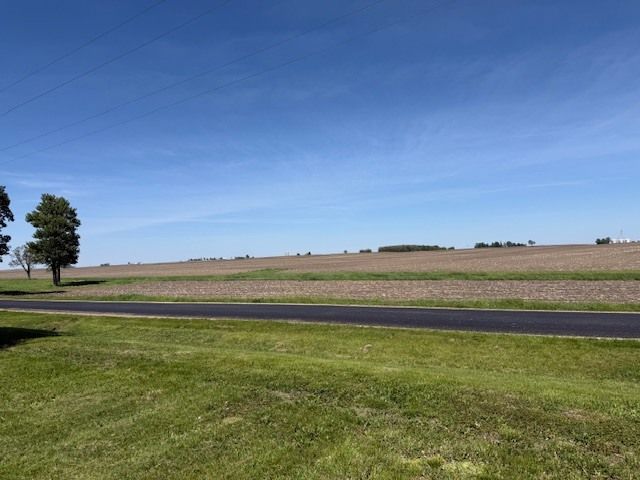 26219 3360 East Street, Lamoille, IL 61330