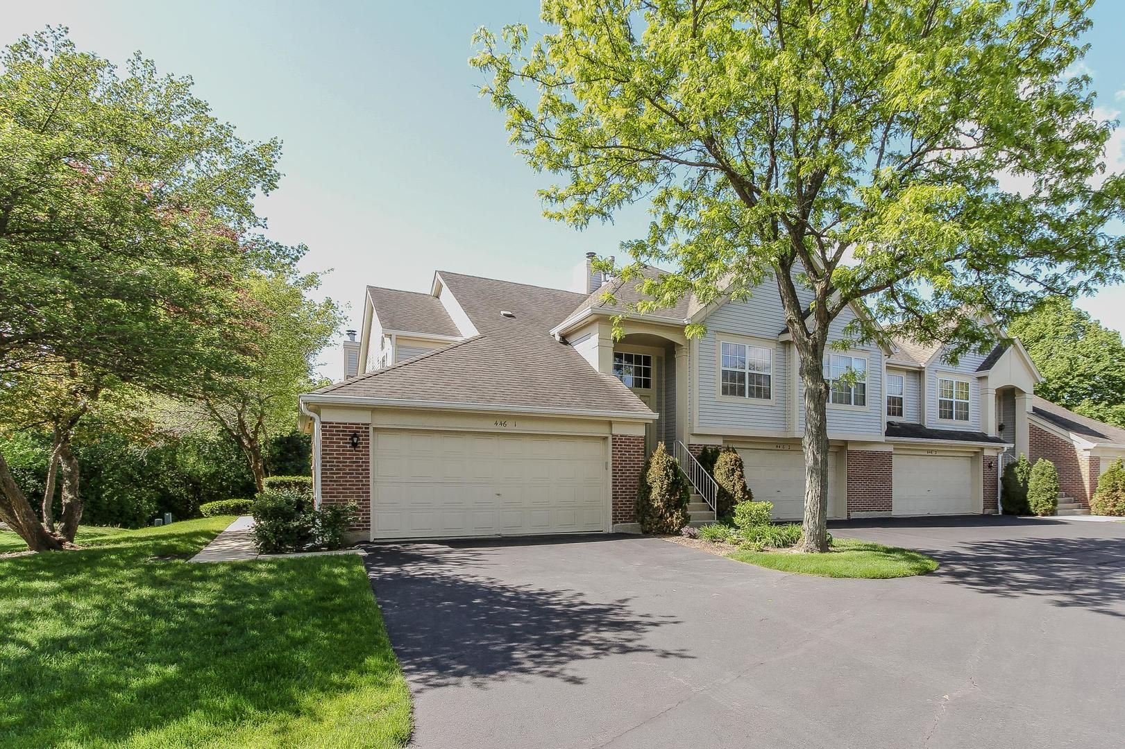 446 Cromwell Circle #1 — Bartlett, IL 60103