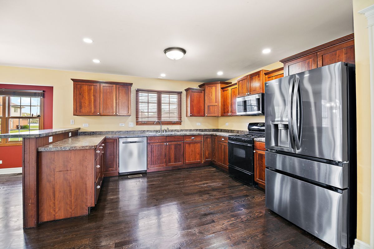1123 Meadow Path, Manteno, IL 60950