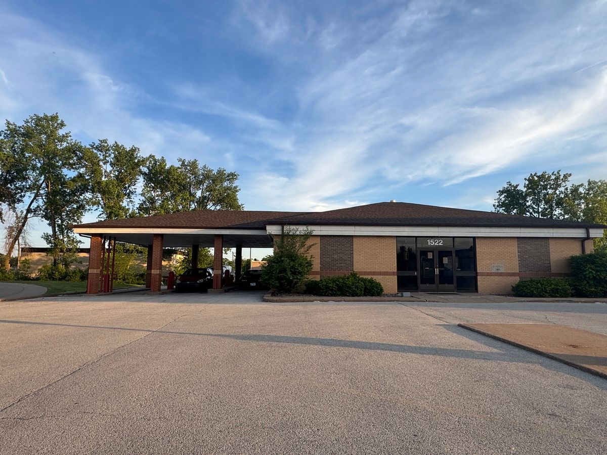 1522 46TH Avenue, Moline, IL 61265