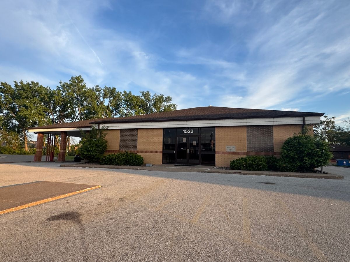 1522 46TH Avenue, Moline, IL 61265