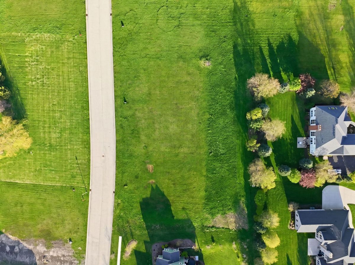 224 Whittemore Drive, Sycamore, IL 60178