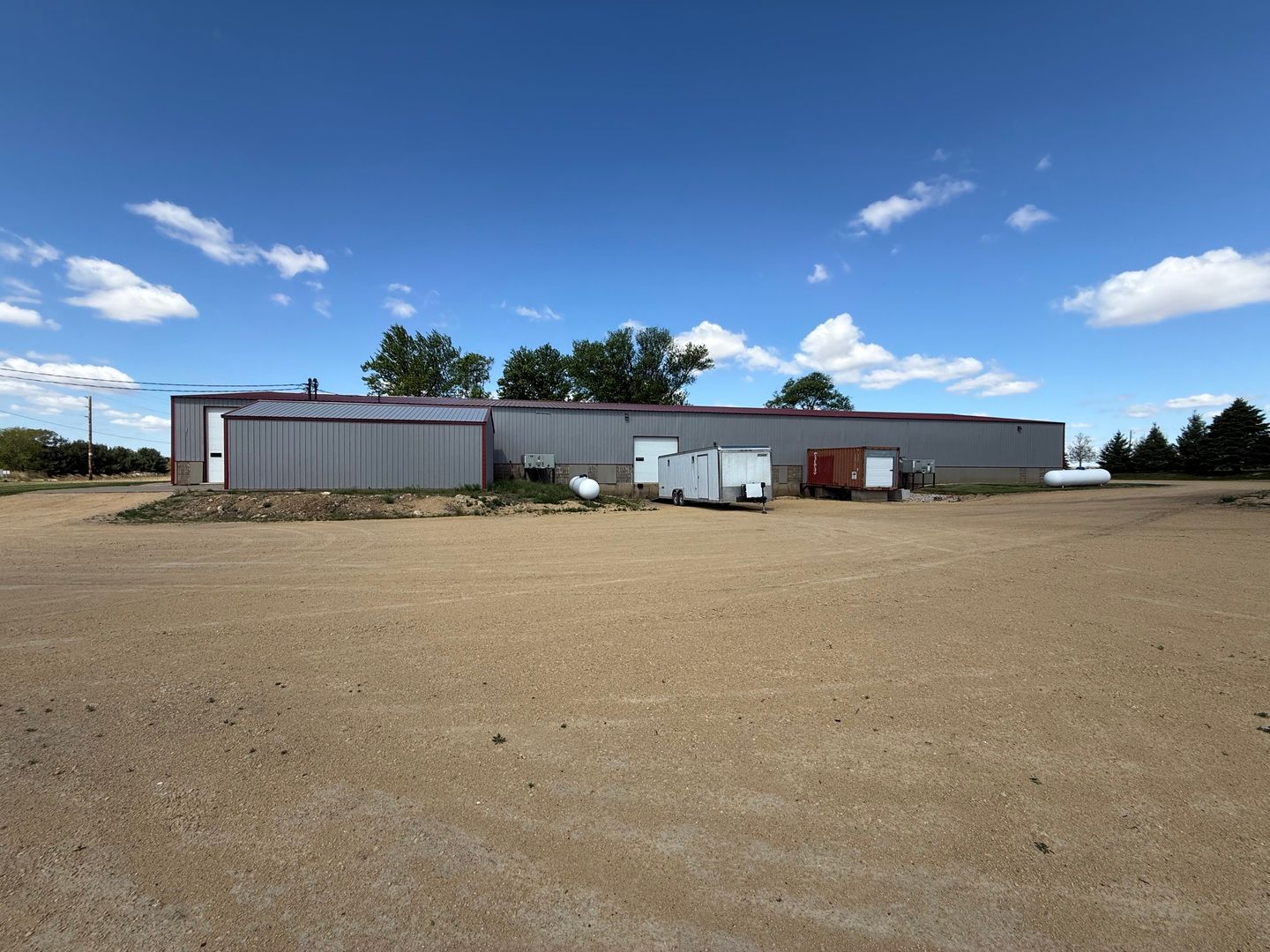 2417 260th Avenue — De Witt, IA 52742