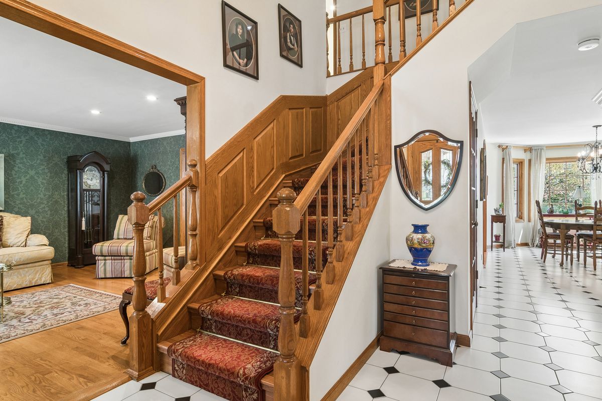 803 Waltz Court, Prospect Heights, IL 60070