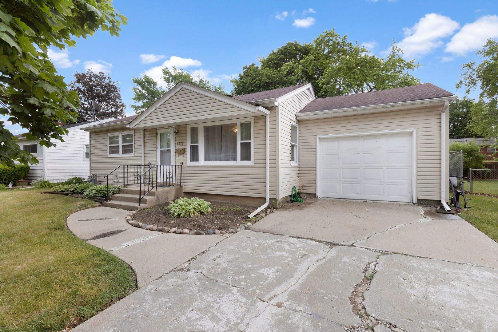 3311 Constance Drive — Rockford, IL 61108