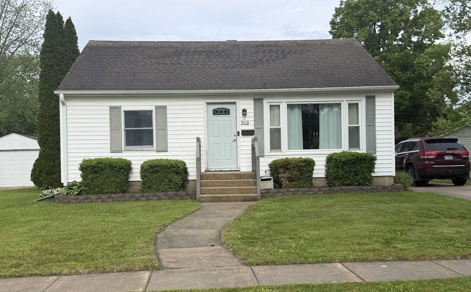 943 N 12th Street — Rochelle, IL 61068