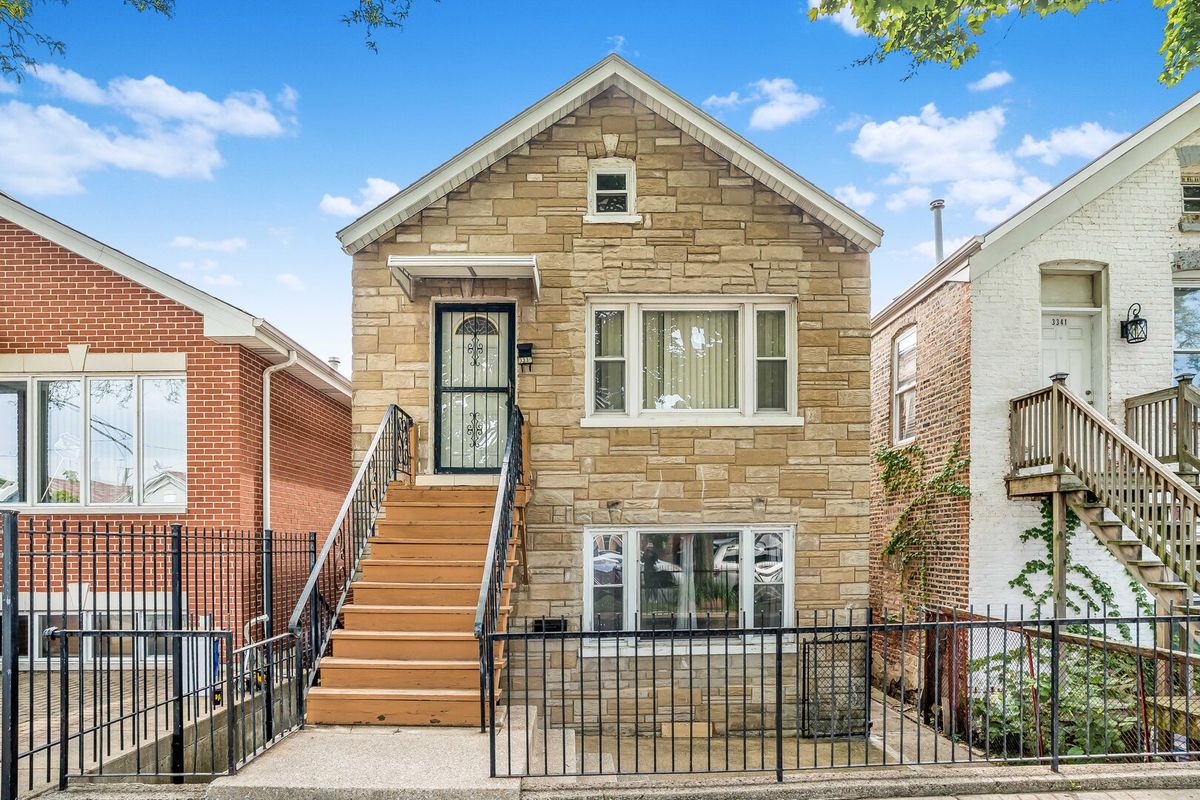 3339 S Bell Avenue, Chicago, IL 60608