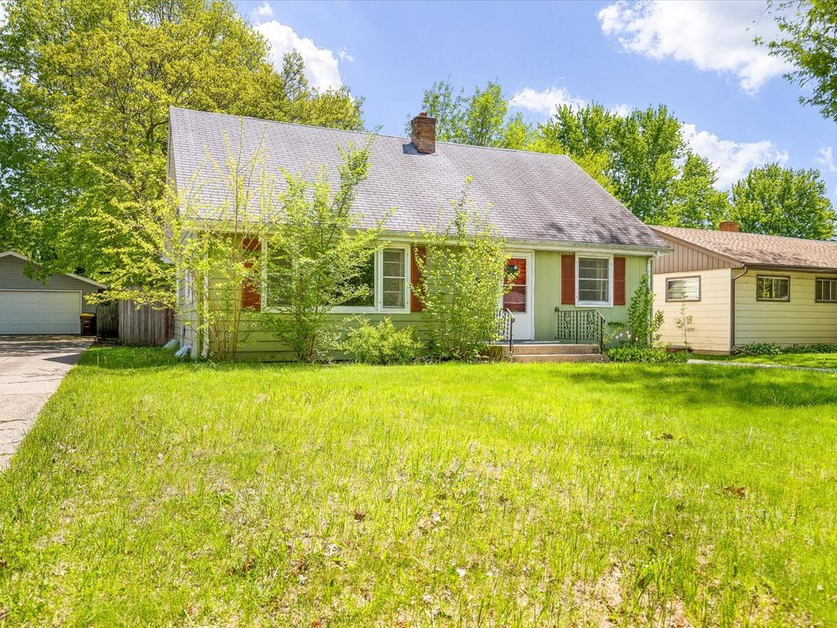 1521 Chelsea Avenue, Rockford, IL 61107