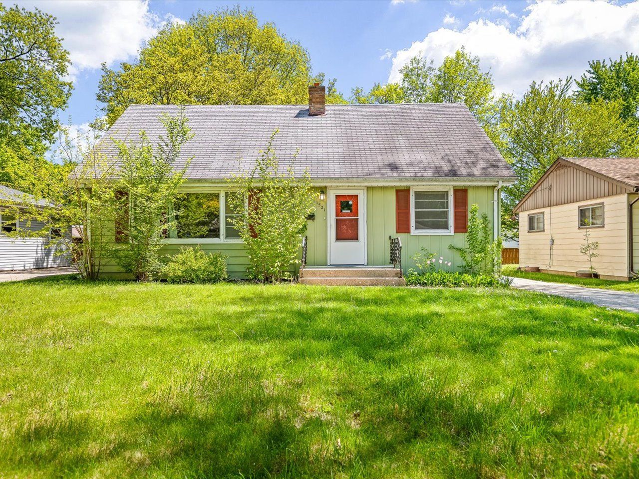 1521 Chelsea Avenue — Rockford, IL 61107