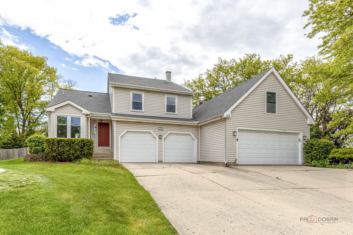 125 PAULINE Avenue, Buffalo Grove, IL 60089