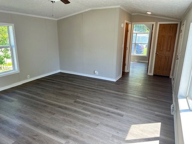 1319 Nicole Lane, Sandwich, IL 60548