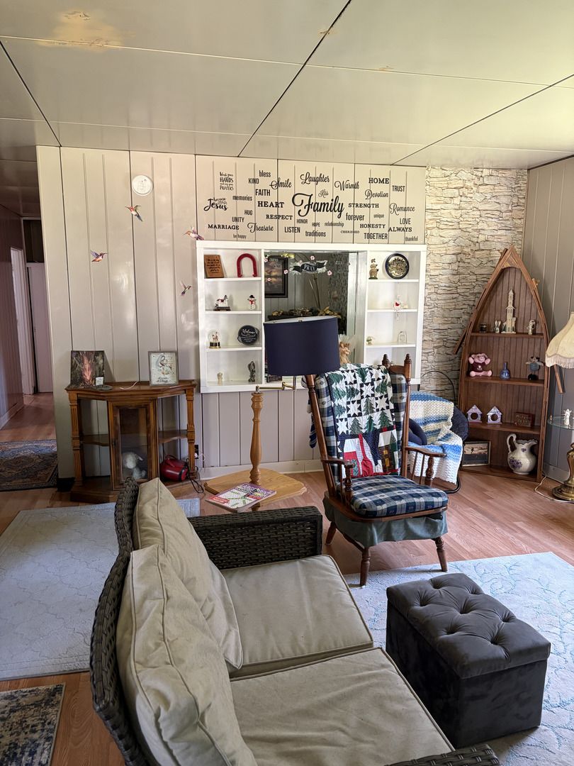 1007 Michigan Avenue, Mendota, IL 61342