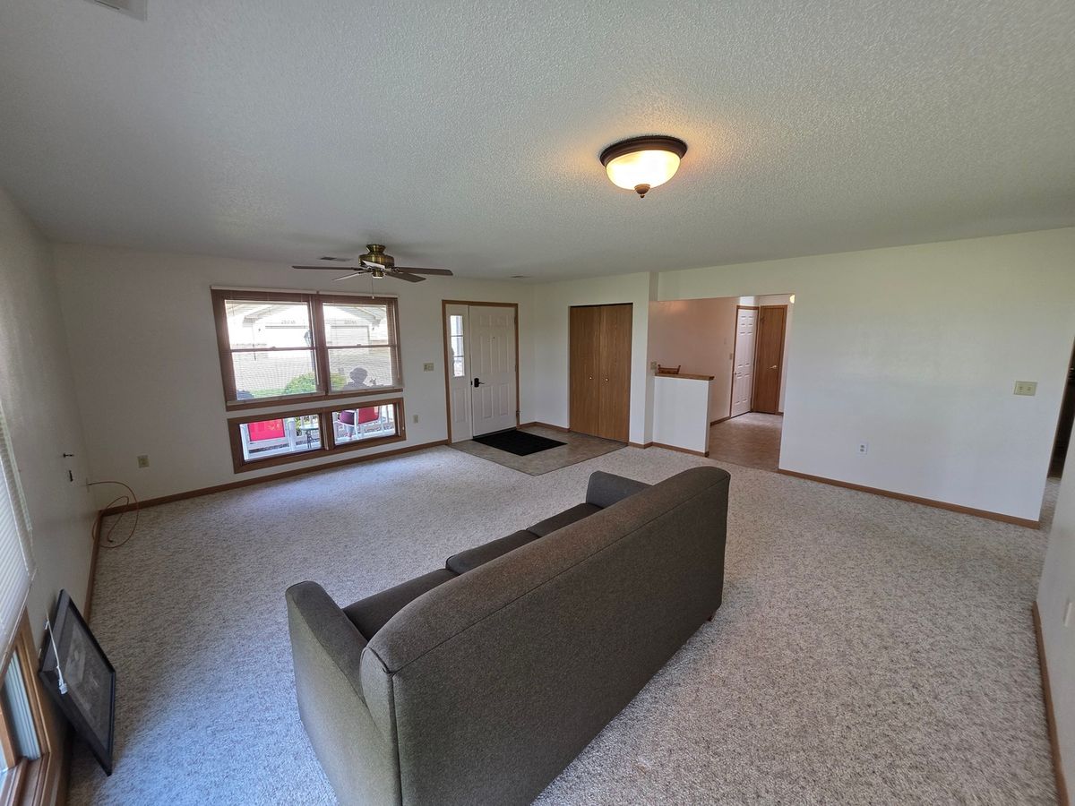 2503 Megan Court #B, Sterling, IL 61081
