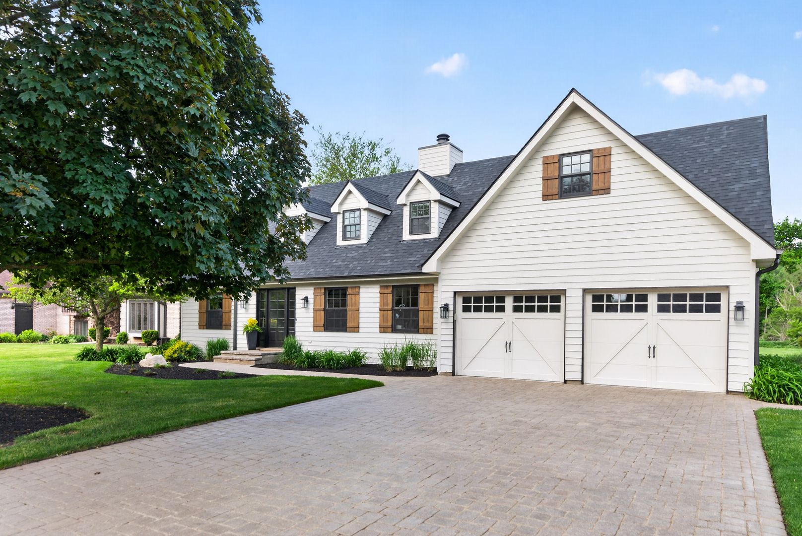8517 Arizona Trail — Willow Springs, IL 60480