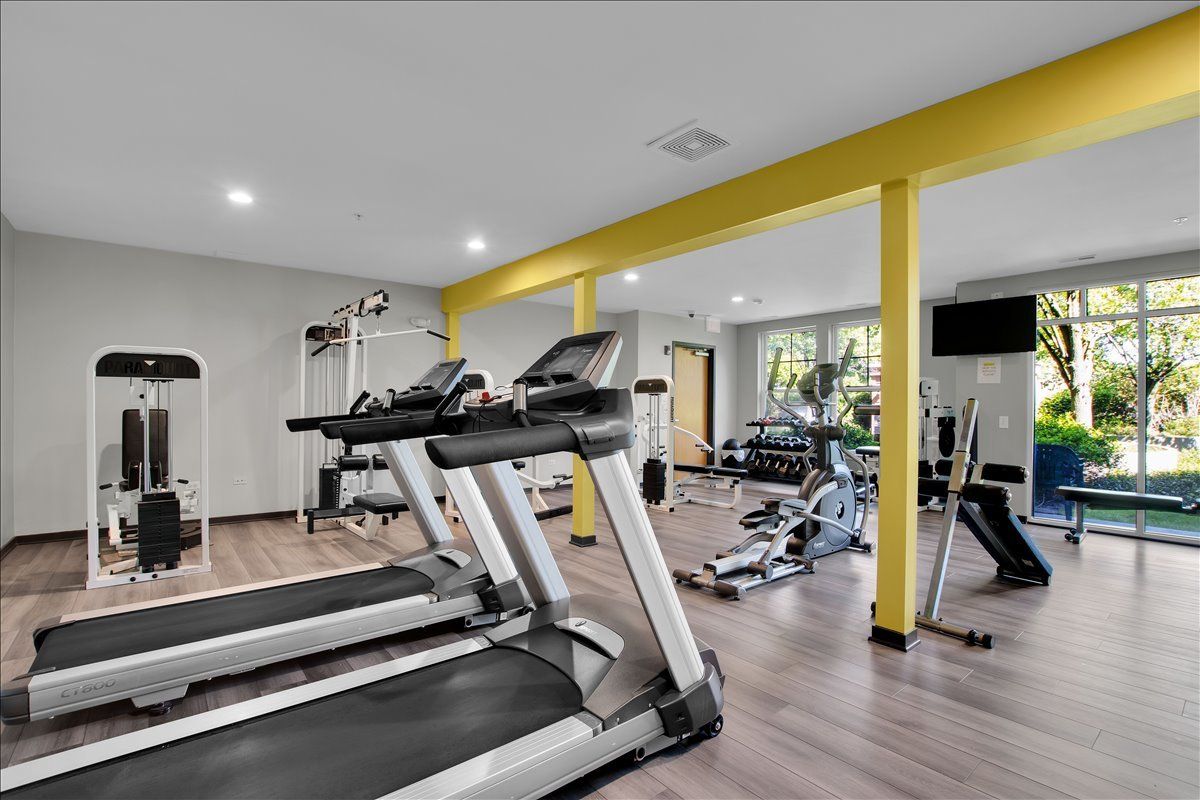 7243 MADISON Street #211, Forest Park, IL 60130