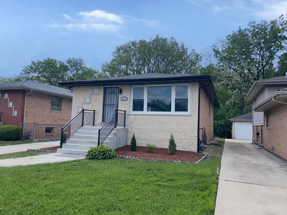 18137 Ravisloe Terrace, Country Club Hills, IL 60478