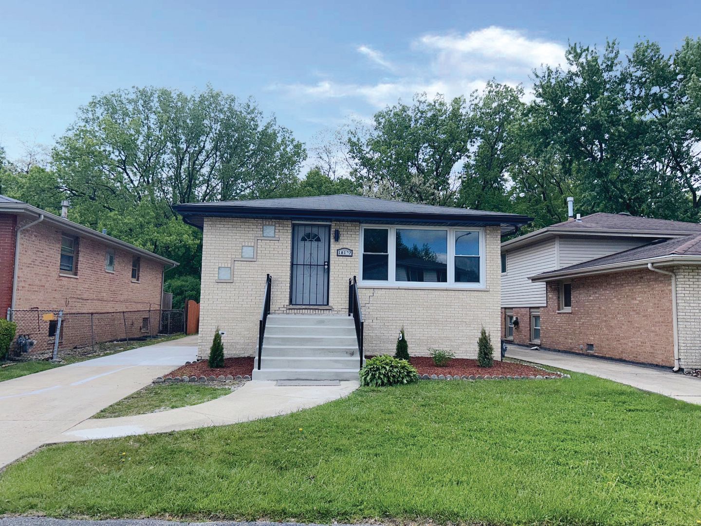 18137 Ravisloe Terrace — Country Club Hills, IL 60478