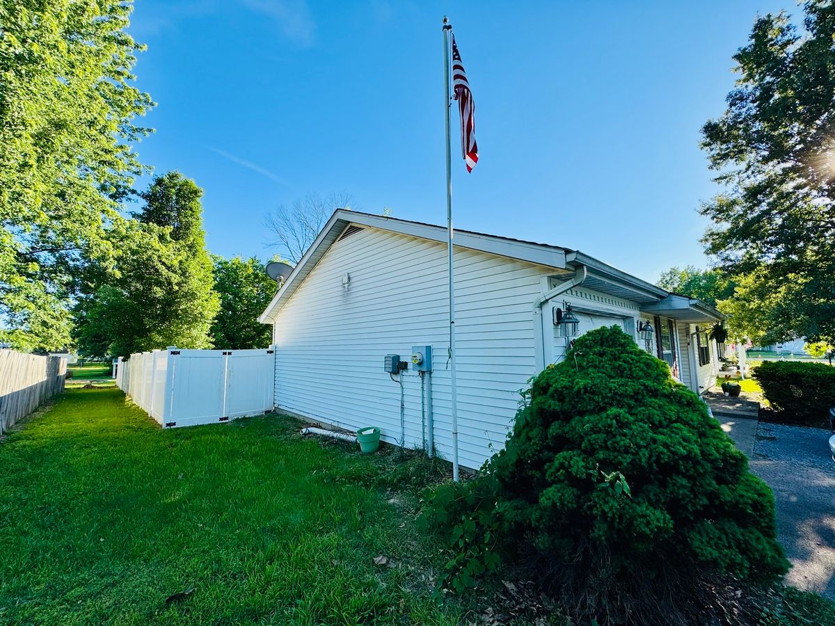 1609 Kiowa Drive, Marion, IL 62959